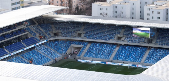 Zápas ŠK Slovan Bratislava - ŠKF Sereď  rozhodol šporar